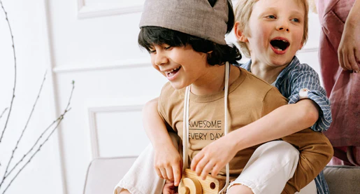 Moda bimbi circolare e intelligente